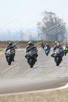 media/Sep-20-2025-TrackDaz (Sat) [[27f0cde673]]/B Group/220pm (Turn 9)/